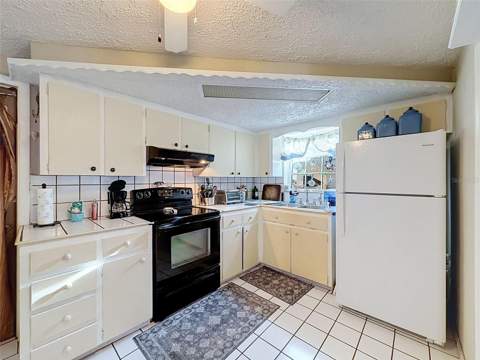 3649 Holiday Lake Drive, Holiday FL - photo 19 of 44