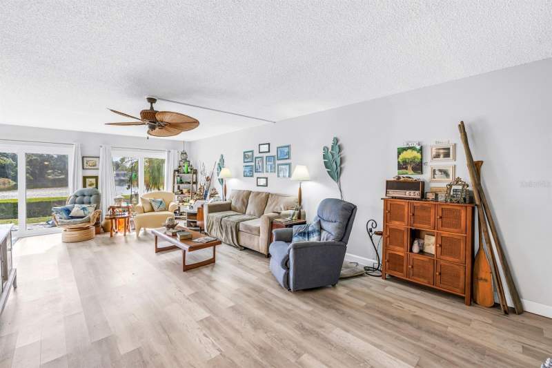 3 bedroom Condominium at 1655 S Highland Avenue #J187, Penthouse Groves, Clearwater — photo 3