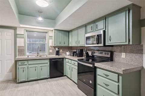 9916 Jackson Road, Leesburg FL - photo 12 of 33