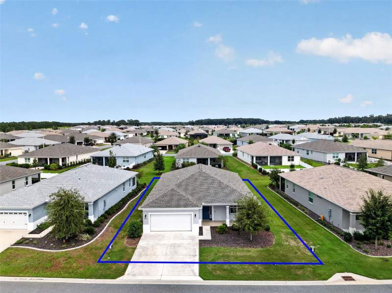 3 bedroom Single Family Residence at 9012 SW 75th Loop, Weybourne Lndg Ph 1C, Ocala — photo 4