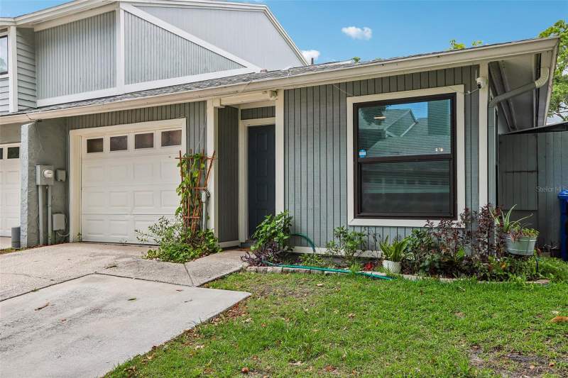 2 bedroom Townhouse at 4001 Bainwood Court, Jasmine Pond, Tampa — photo 3