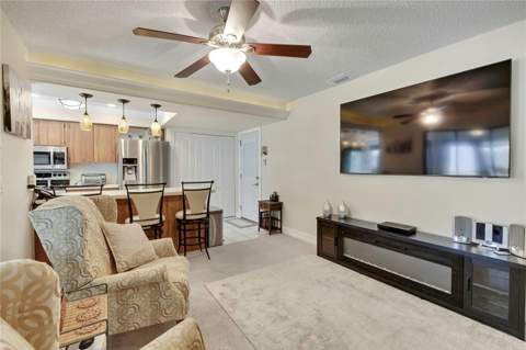 6433 Lost Tree Lane, Spring Hill FL - photo 17 of 39