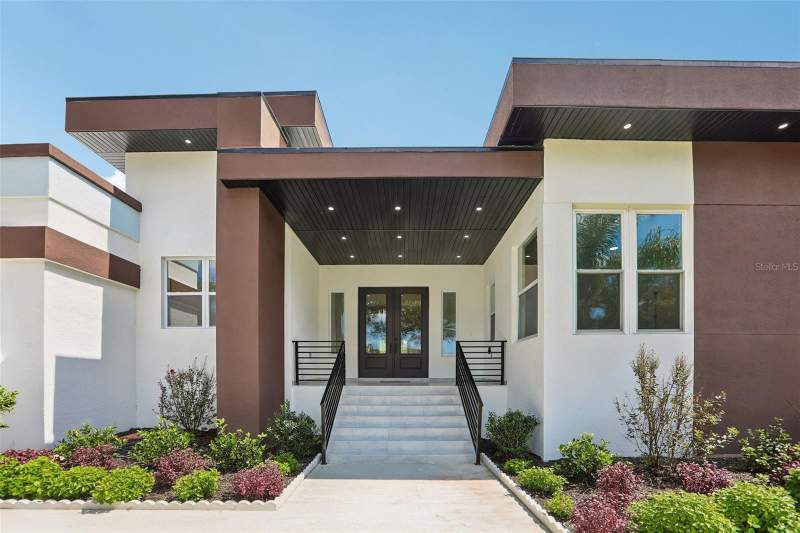 4 bedroom Single Family Residence at 806 Lamont Place, Temple Terrace Riverside Subdi, Temple Terrace — photo 4