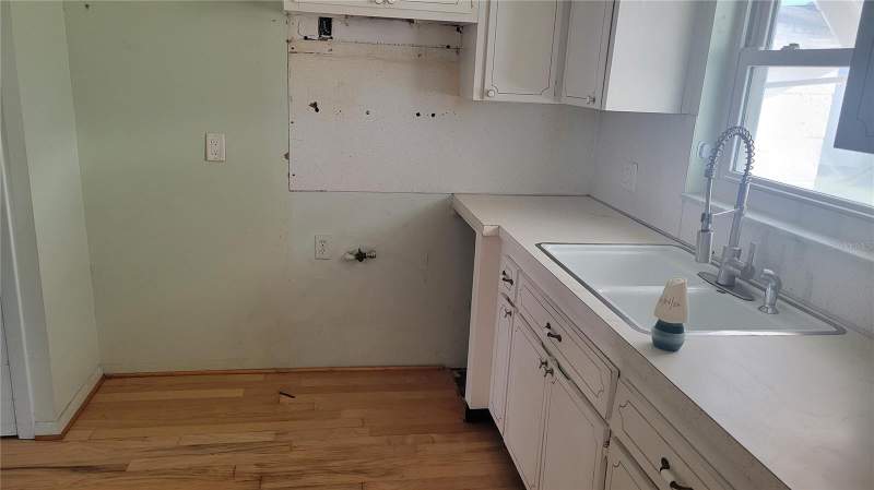3 bedroom Villa at 9850 Lily Street #117, Springwood Villas, Pinellas Park — photo 4