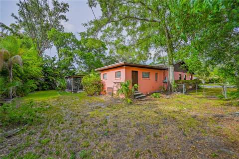 504 W Davis Boulevard, Tampa FL - photo 12 of 19