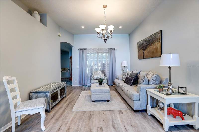 4 bedroom Single Family Residence at 2242 Towering Oaks Circle, Kingsway Oaks Unit 2, Seffner — photo 5