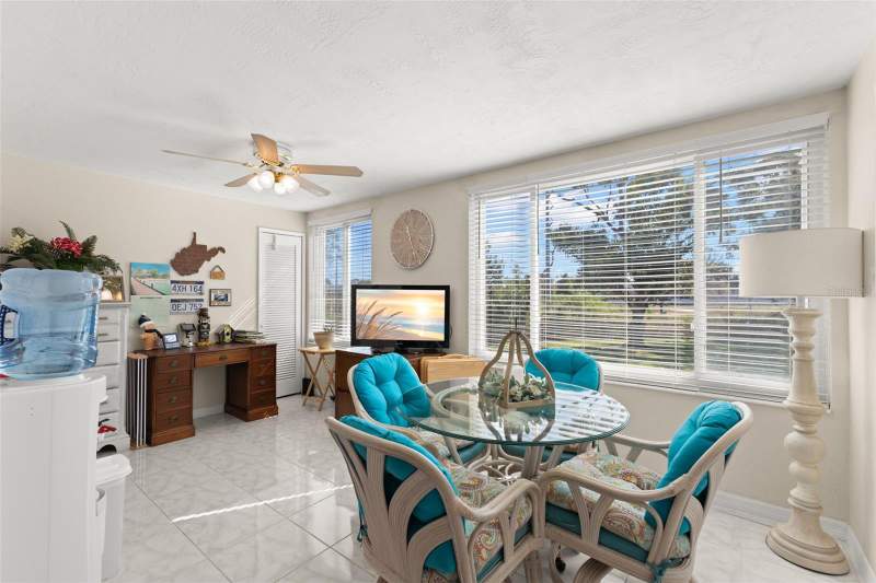 2 bedroom Condominium at 2461 Canadian Way #27, On Top Of The World, Clearwater — photo 5