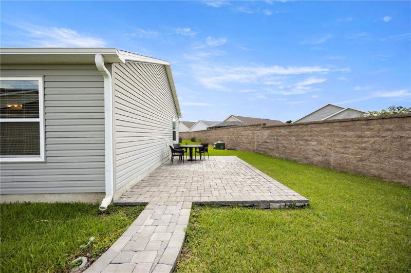 2 bedroom Single Family Residence at 6036 Altman Avenue, The Villages, The Villages — photo 2