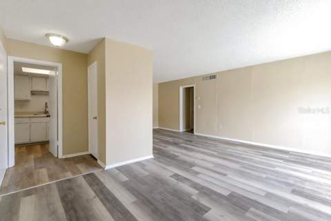 448 Banyon Tree Circle #206, Maitland FL - photo 9 of 18