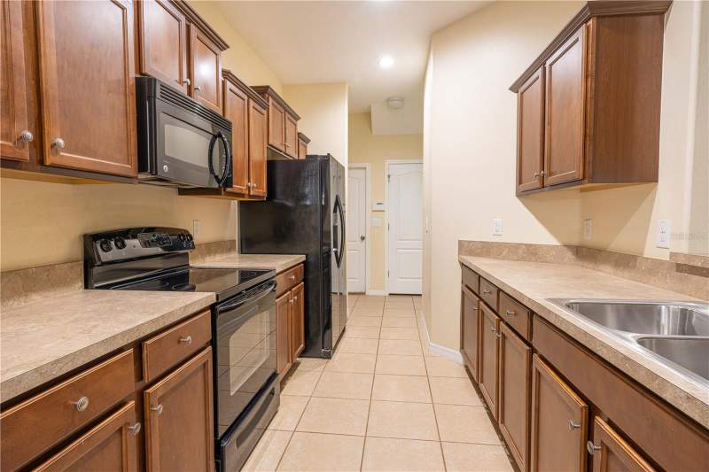 3 bedroom Townhouse at 15510 Campden Street, Stoneybrook West I, Winter Garden — photo 5