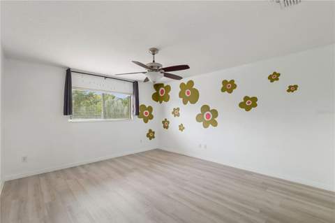 410 Las Fuentes Drive, Kissimmee FL - photo 7 of 15