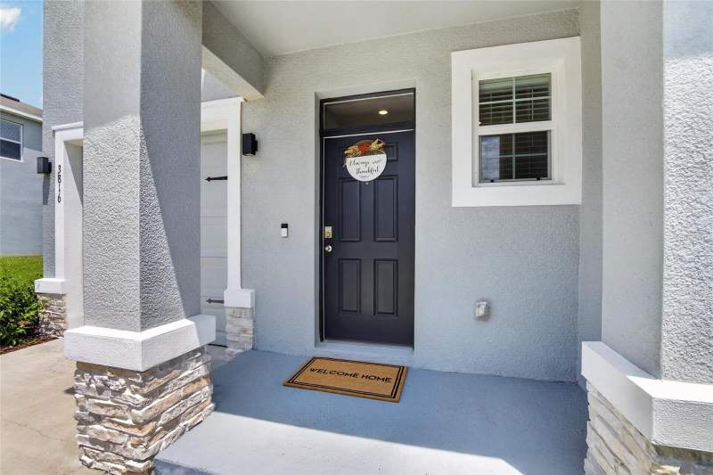 3 bedroom Townhouse at 3816 Sunflower Field Place, Varrea Ph 1, Plant City — photo 2