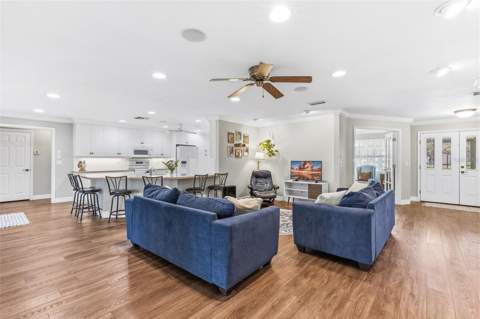 7565 Castle Drive, Sarasota FL - photo 8 of 62