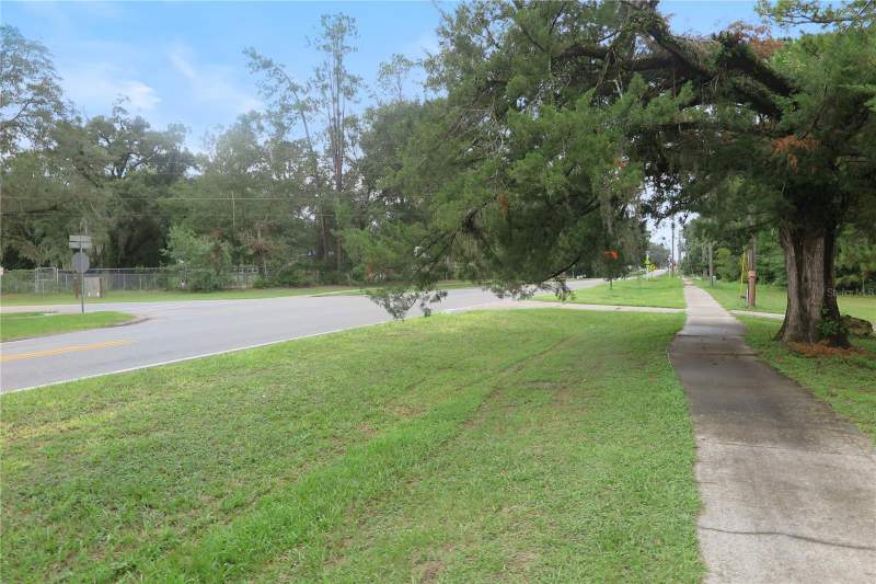 3 bedroom Single Family Residence at 23376 NW County Road 236, Sutton Estates, High Springs — photo 2