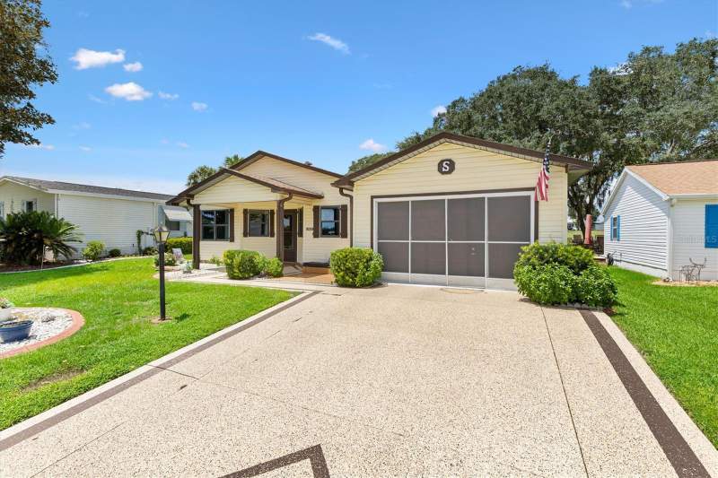 2 bedroom Single Family Residence at 1532 E Schwartz Boulevard, Orange Blossom Garden, The Villages — photo 2