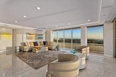 770 S Palm Avenue #Ph-1, Sarasota FL - photo 13 of 41