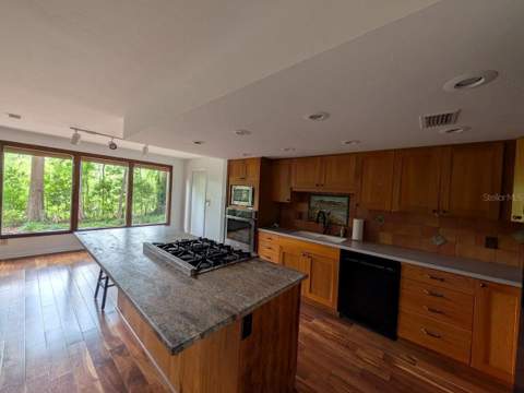 5902 SW 36th Way, Gainesville FL - photo 6 of 38