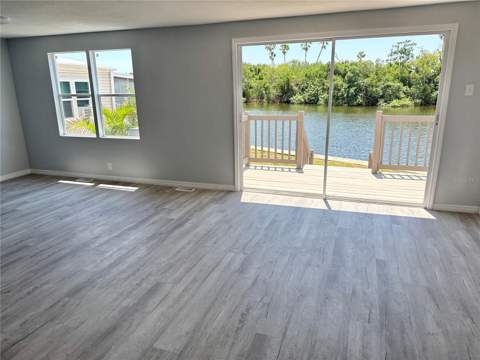460 Mount Oak Avenue #745, St Petersburg FL - photo 8 of 39