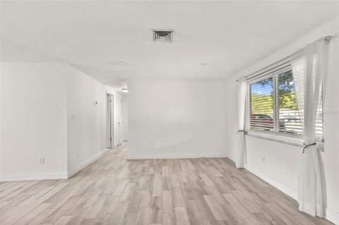 5557 146th Terrace, Clearwater FL - photo 6 of 45