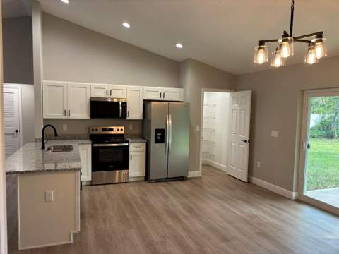 2481 W Wavecrest Drive, Dunnellon FL - photo 12 of 28