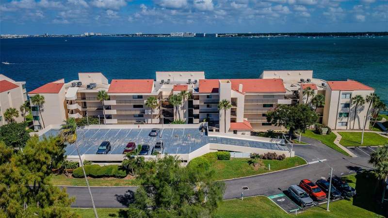 5541 PUERTA DEL SOL BOULEVARD #313 home for sale in La Puerta Del Sol Condo