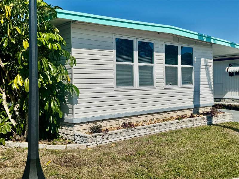 2 bedroom Mobile Home at 7901 N 40th Avenue #21, Colony Co-Op M/H Park Unrec, St Petersburg — photo 3