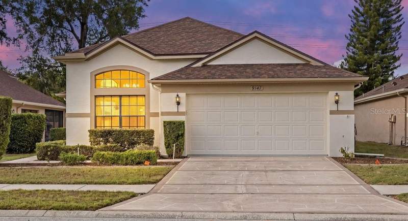 3 bedroom Single Family Residence at 9147 Jiminez Drive, The Preserve At Fairway Oaks, Hudson — photo 2