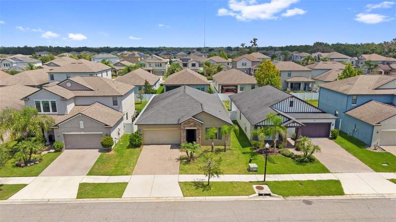 4 bedroom Single Family Residence at 13244 Satin Lily Drive, Triple Creek Ph 2 Village F, Riverview — photo 2