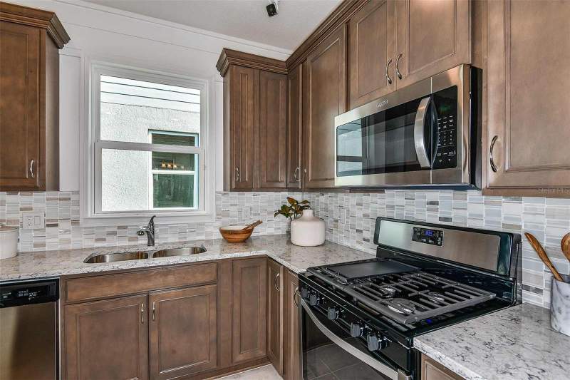 3 bedroom Villa at 2354 Dew Drop Loop, Del Webb Sunbridge, St Cloud — photo 3