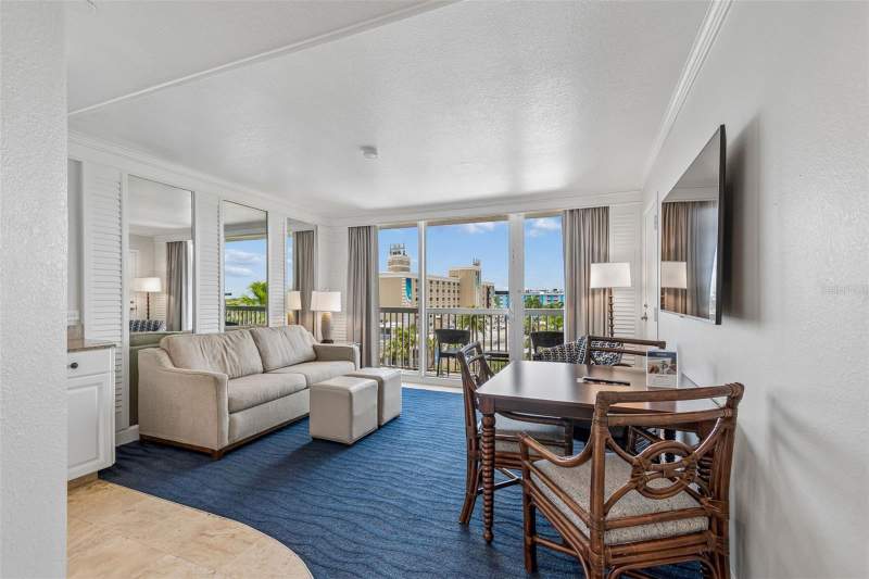 1 bedroom Condo - Hotel at 5500 Gulf Boulevard #6241, Jacaranda Beach Villas Condo, St Pete Beach — photo 3