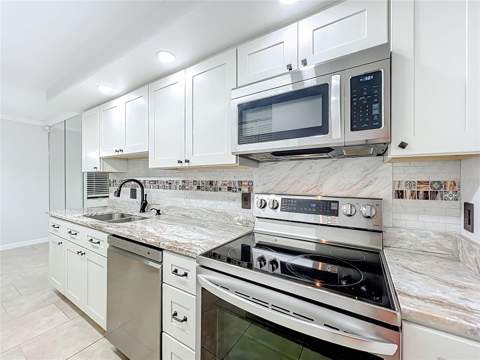 5249 Vineland Road, Orlando FL - photo 16 of 42
