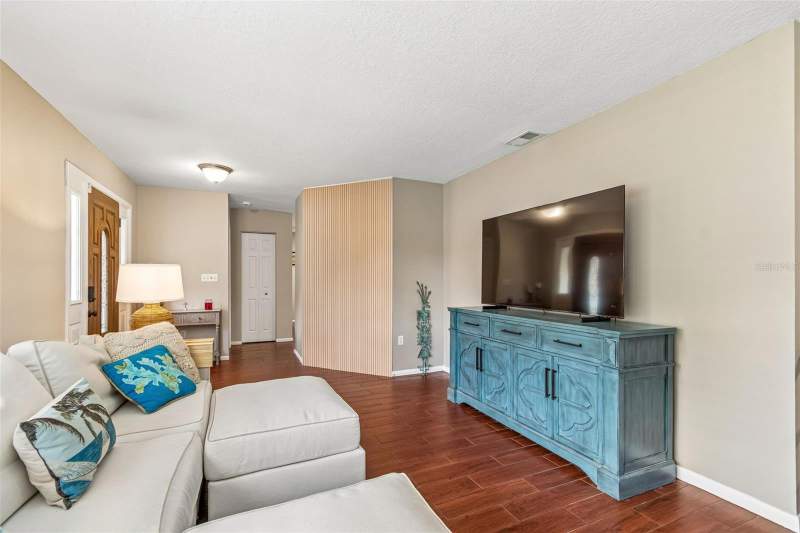 3 bedroom Single Family Residence at 9548 123rd Way, Seminole Trail Estates, Seminole — photo 5
