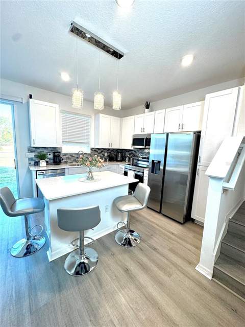 1301 Wycliffe Way, St Cloud FL - photo 8 of 51
