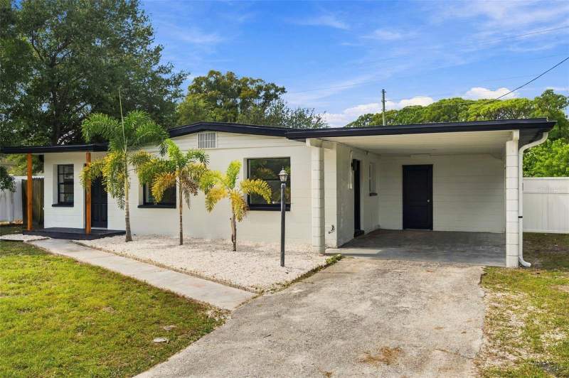 3 bedroom Single Family Residence at 8862 Robin Road, Cross Bayou Estates 2nd Add, Seminole — photo 5
