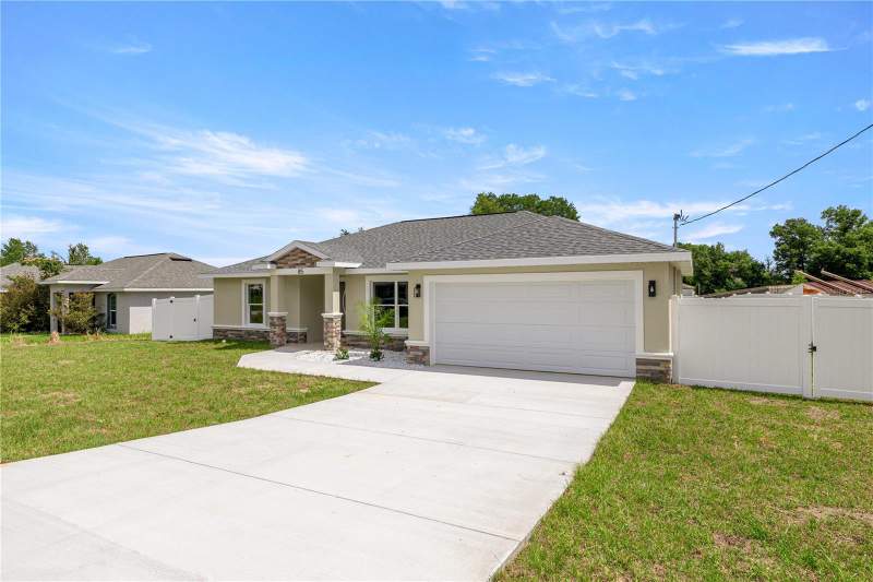 3 bedroom Single Family Residence at 85 Juniper Loop Circle, Silver Springs Shores Un 24, Ocala — photo 2