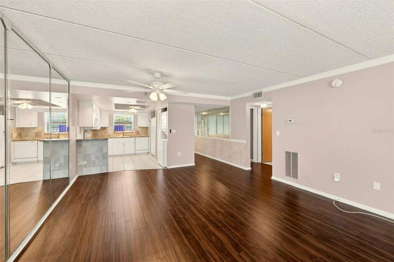 2 bedroom Condominium at 12300 Park Boulevard #116, Oakhurst Garden Apts Condo, Seminole — photo 5