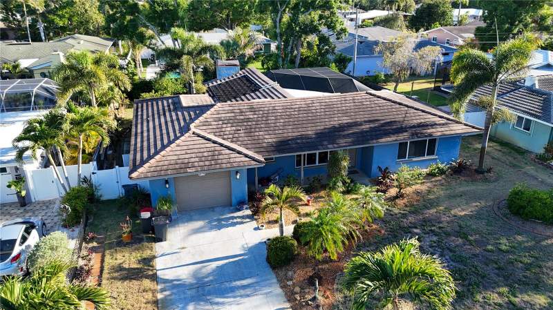 3 bedroom Single Family Residence at 33 Southwind Drive, Belleair Heights, Belleair Bluffs — photo 4