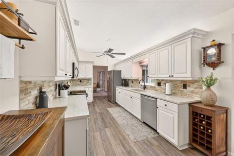 13727 SW 111th Avenue, Dunnellon FL - photo 15 of 84