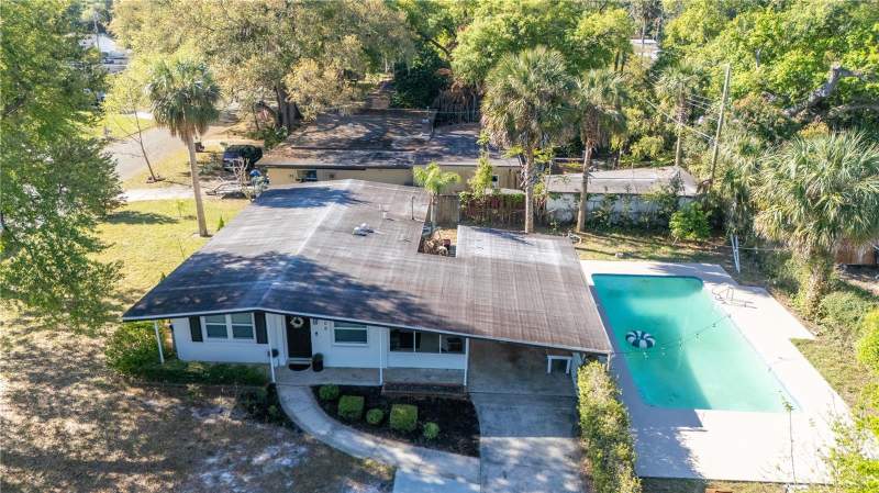 3 bedroom Single Family Residence at 106 E Jinkins Circle, South Pinecrest 4th Add, Sanford — photo 4