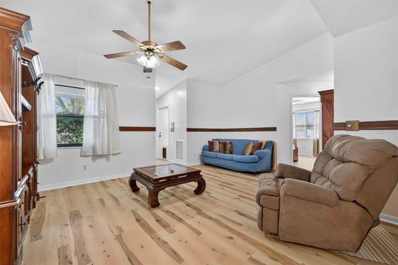2 bedroom Single Family Residence at 7016 2nd Street, Bryant Geo W Sub, St Petersburg — photo 4