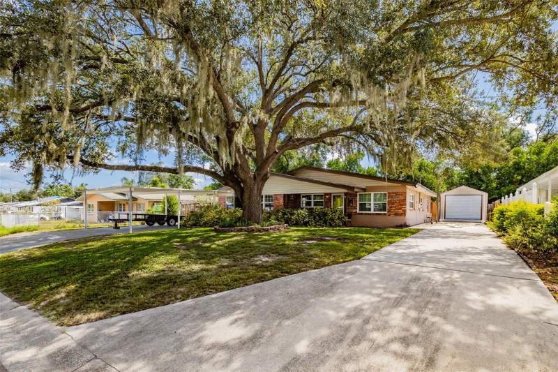 2 bedroom Single Family Residence at 1205 W Camellia Drive, North Hill Sub, Brandon — photo 5