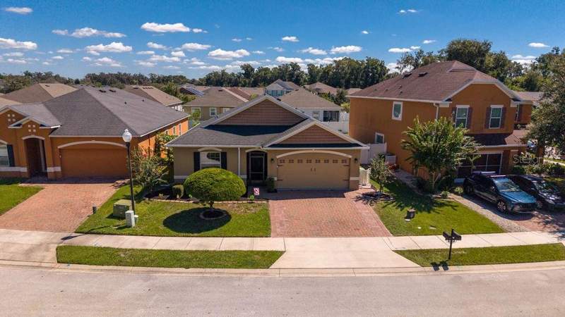 3 bedroom Single Family Residence at 252 Sherri Lee Lane, Mallory Square Ph 01, Deland — photo 4