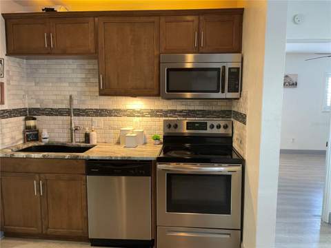 2829 21st Street, St Petersburg FL - photo 6 of 6