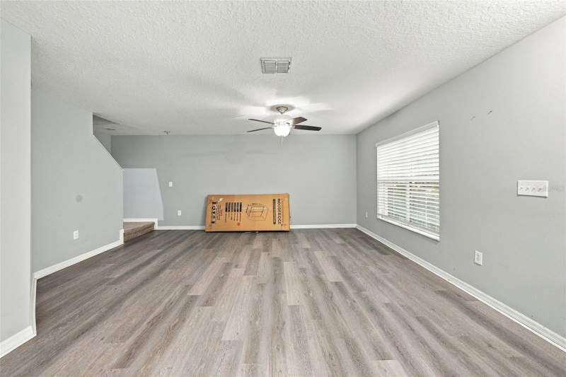 3 bedroom Townhouse at 37640 Aaralyn Road, Eiland Park Twnhms, Zephyrhills — photo 5