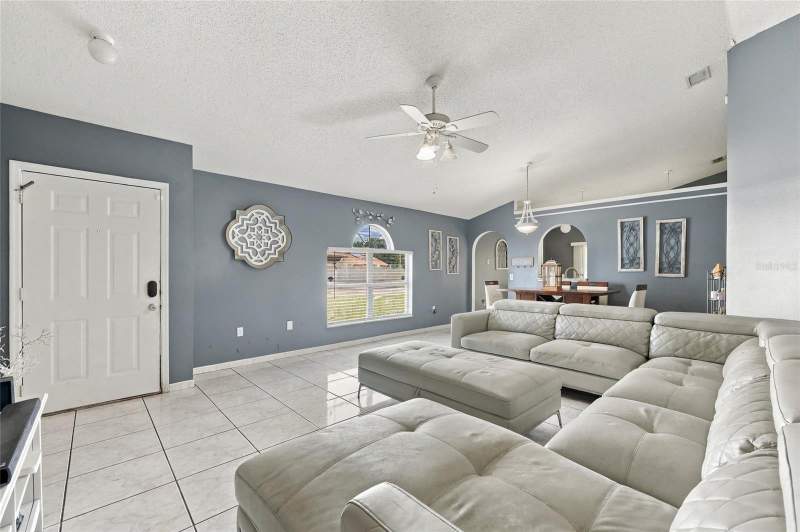 3 bedroom Single Family Residence at 10521 Rocking A Run, Dean Woods Reserve, Orlando — photo 4