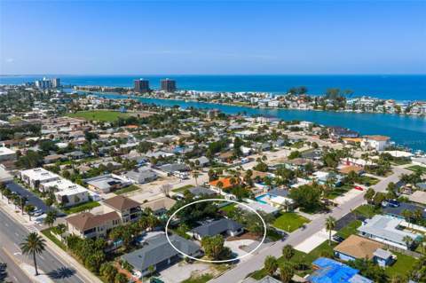 406 88th Avenue, St Pete Beach FL - photo 12 of 46