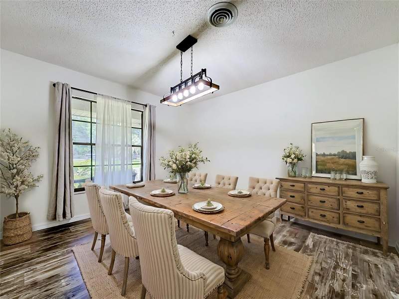 3 bedroom Single Family Residence at 900 NE 165th Street, Citra, Citra — photo 5