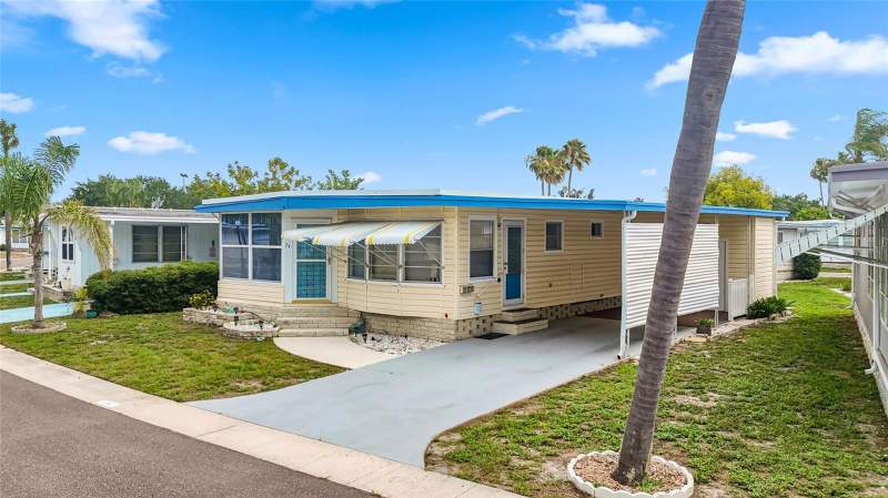 2 bedroom Mobile Home at 7901 40th Avenue #74, Colony Co-Op M/H Park Unrec, St Petersburg — photo 3