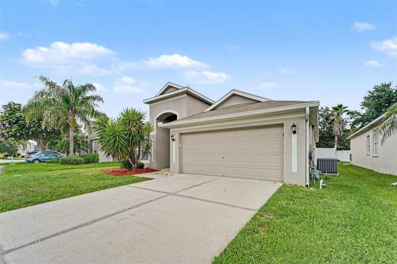 3 bedroom Single Family Residence at 4906 Pennecott Way, Saddlebrook Village West, Wesley Chapel — photo 2