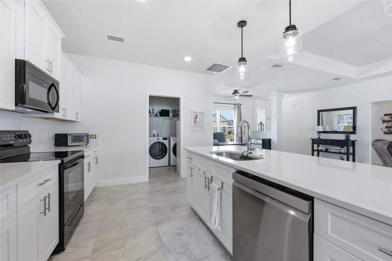 3 bedroom Single Family Residence at 2168 SW 245th Drive, Countryway Of Newberry, Newberry — photo 5